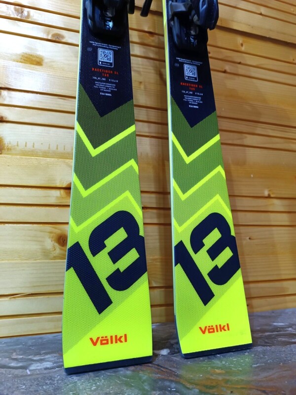 LYŽE VOLKL RACETIGER SL 165CM --MODEL 2025--